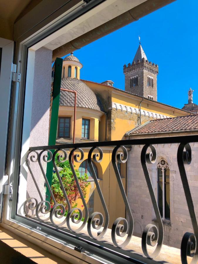 B&B In Piazzetta Sarzana Exterior photo